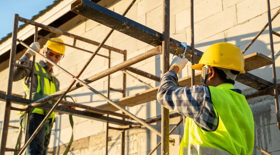 Professional residential roofers in Fallon, MT
